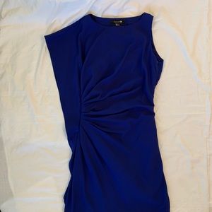 Forever 21 blue stylish Women’s size sleeveless Medium Dress with size zipper